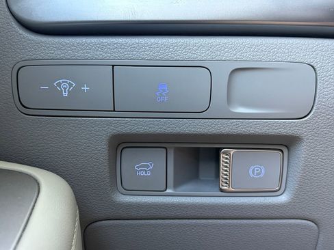 Used 2024 Hyundai Palisade SEL FWD image 4