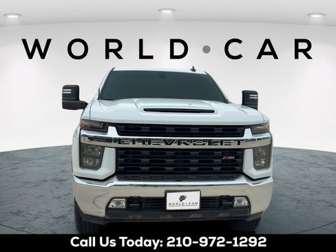 Used 2023 Chevrolet Silverado 2500 LT w/ Convenience Package AWD/4WD image 3