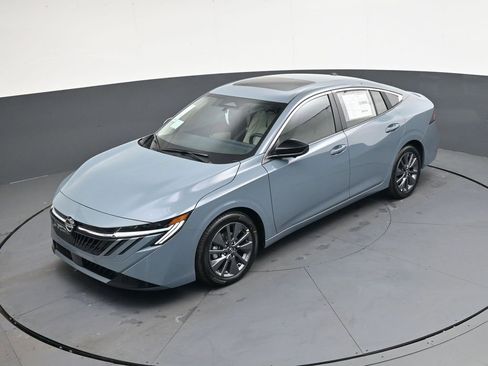 New 2026 Nissan Sentra SL FWD image 33