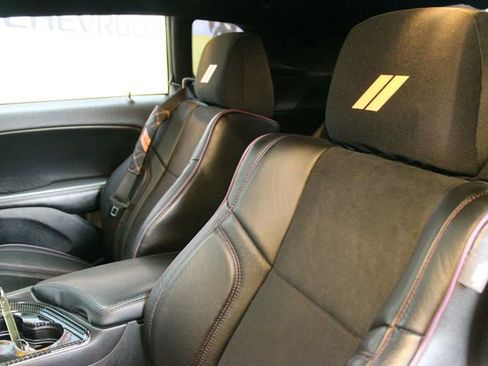 Used 2018 Dodge Challenger R/T w/ Blacktop Package image 16