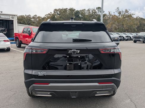 New 2026 Chevrolet Equinox ACTIV w/ Safety and Technology Package image 7