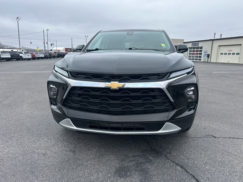 Used 2025 Chevrolet Blazer LT FWD image 10