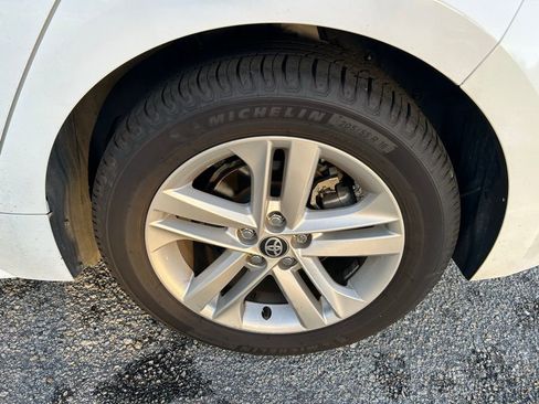 Used 2022 Toyota Corolla SE image 9