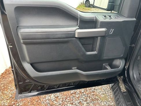 Used 2020 Ford F150 XLT w/ Equipment Group 302A Luxury image 12