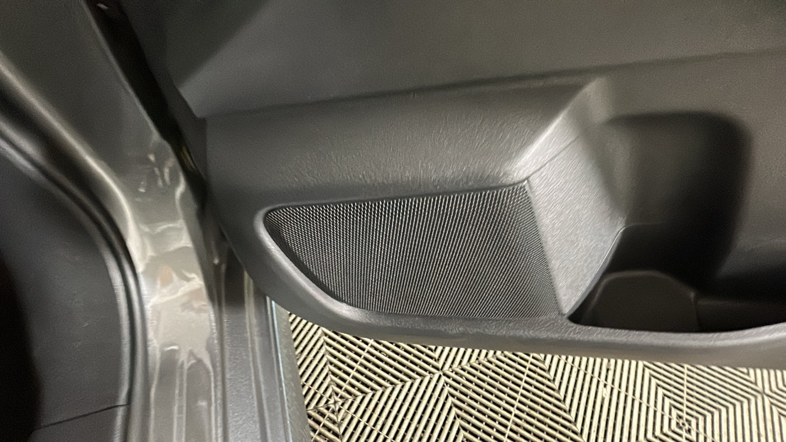 Used 2023 Nissan Sentra SR FWD image 37