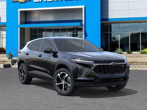 New 2026 Chevrolet Trax RS w/ Driver Confidence Package FWD image 7