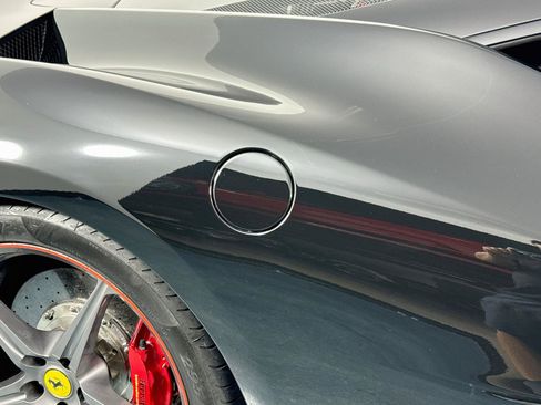 Used 2014 Ferrari 458 Italia Coupe RWD image 50