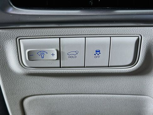 Used 2025 Hyundai Tucson SEL AWD/4WD image 17