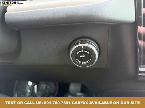 Used 2025 Lincoln Navigator L Reserve image 27