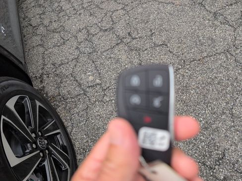 New 2026 Buick Enclave Sport Touring w/ LPO, Floor Liner Package image 10