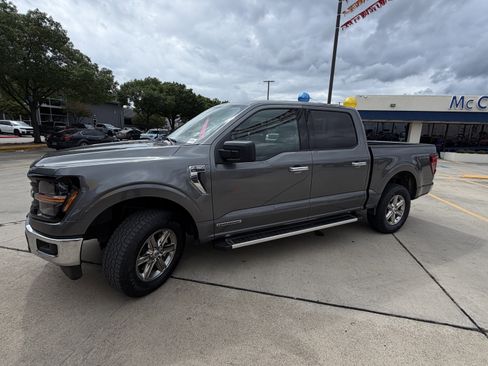 Certified 2025 Ford F150 XLT w/ Equipment Group 301A Standard AWD/4WD image 13