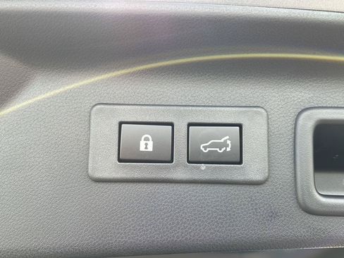 Used 2026 Subaru Forester Premium AWD/4WD image 31