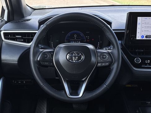 Used 2026 Toyota Corolla Cross AWD Hybrid image 16