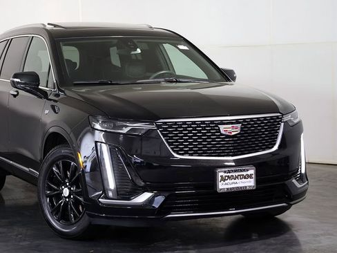 Used 2024 Cadillac XT6 Luxury AWD/4WD image 6