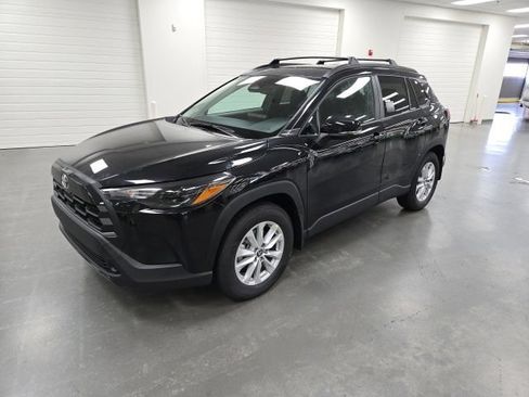 New 2026 Toyota Corolla Cross LE AWD/4WD image 2