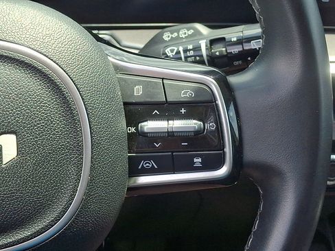 Certified 2024 Kia Sorento S AWD/4WD image 23