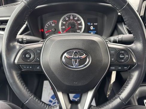 Used 2022 Toyota Corolla SE image 39