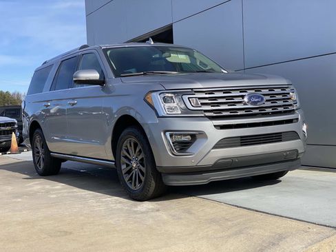 Used 2020 Ford Expedition Max Limited image 2