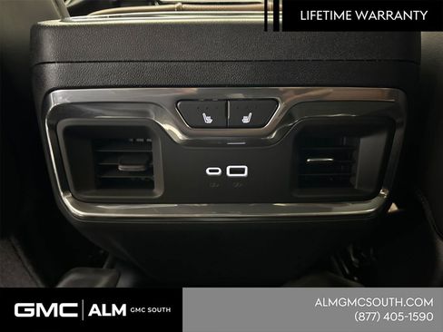 New 2026 GMC Sierra 2500 Denali Ultimate AWD/4WD image 24
