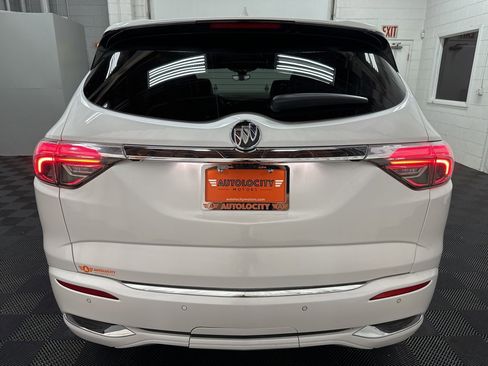 Used 2022 Buick Enclave Avenir w/ Avenir Technology Package image 8