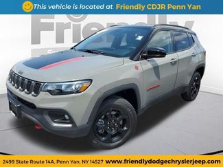 Used 2023 Jeep Compass Trailhawk w/ Trailhawk Convenience Group AWD/4WD 360° Tour