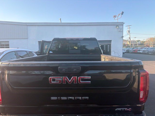 Used 2021 GMC Sierra 2500 AT4 w/ AT4 Premium Plus Package AWD/4WD image 5
