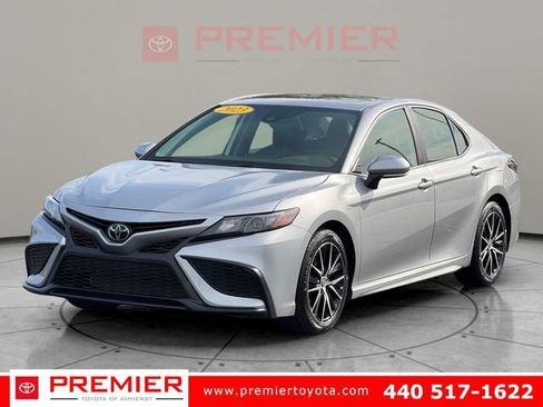 Certified 2023 Toyota Camry SE w/ Convenience Package FWD image 1