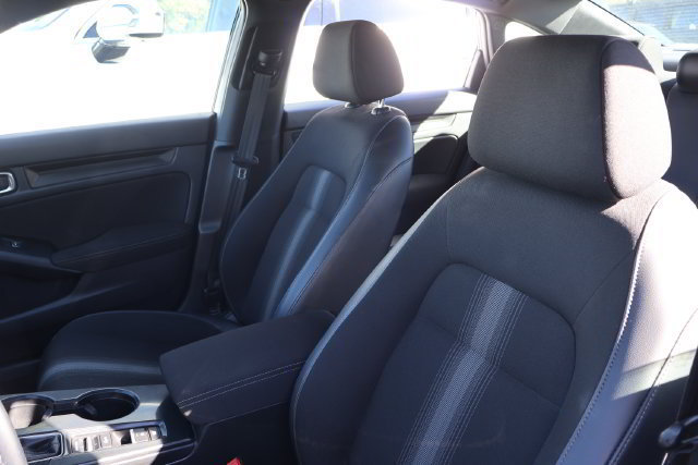 Used 2023 Honda Civic Sport image 11