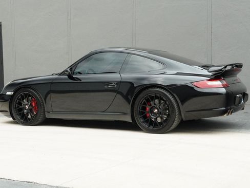Used 2006 Porsche 911 Carrera S RWD image 12