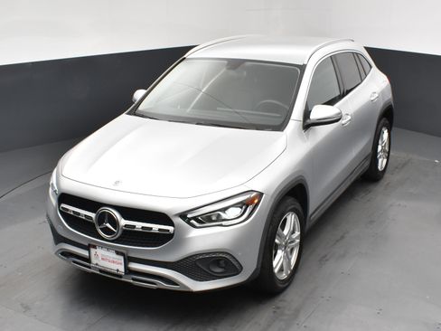 Used 2021 Mercedes-Benz GLA 250 4MATIC image 18