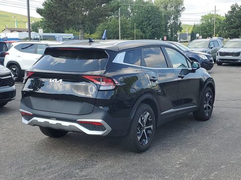 Certified 2024 Kia Sportage EX AWD/4WD image 4