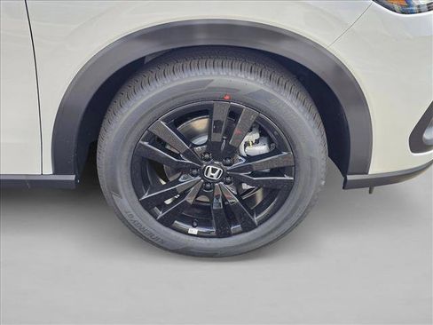 New 2026 Honda HR-V Sport image 9