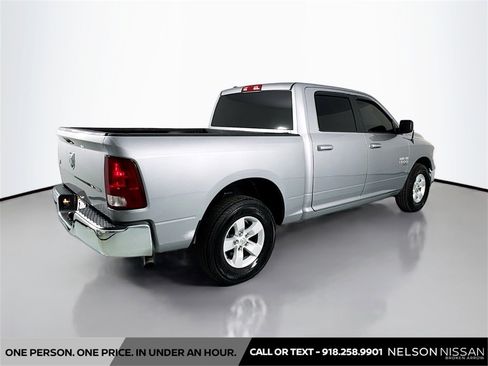Used 2021 RAM 1500 Classic SLT image 5