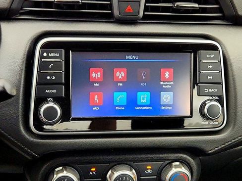 Used 2024 Nissan Versa S w/ S Plus Package FWD image 18