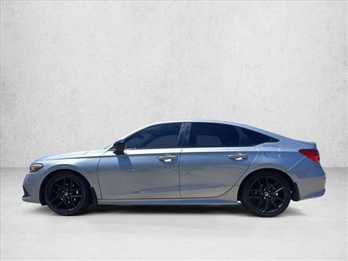 Used 2024 Honda Civic Sport image 9