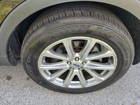 Used 2017 Ford Explorer Limited AWD/4WD image 19