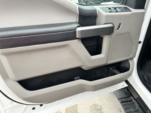 Used 2021 Ford F350 XLT image 8