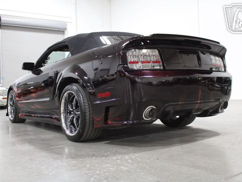 Used 2007 Ford Mustang GT RWD image 3
