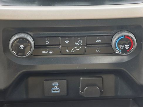 Used 2023 Ford F150 XLT image 14