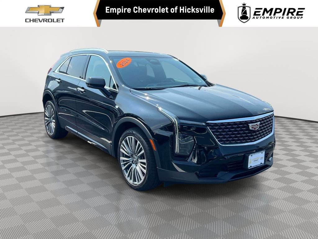 Used 2024 Cadillac XT4 Premium Luxury AWD/4WD image 1