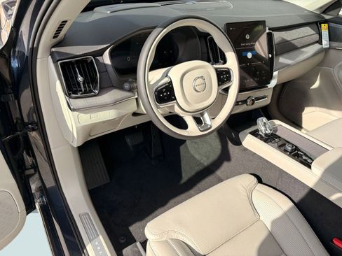 New 2026 Volvo XC90 B6 Ultra w/ Protection Package AWD/4WD image 4