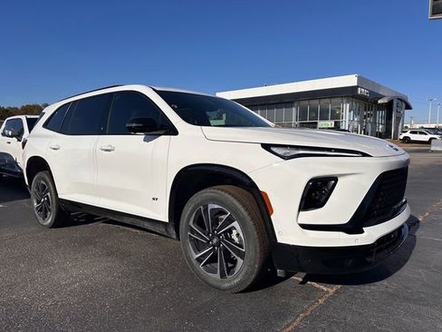 New 2026 Buick Enclave Sport Touring w/ Super Cruise Package image 2