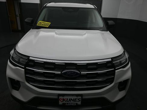 New 2026 Ford Explorer Active w/ Active Comfort Package AWD/4WD image 23