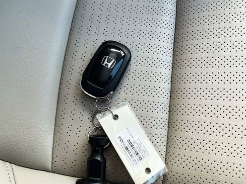 Used 2023 Honda Civic EX-L image 33