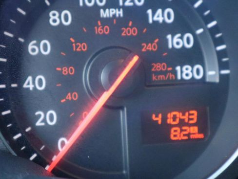 Used 2020 Nissan 370Z NISMO image 19