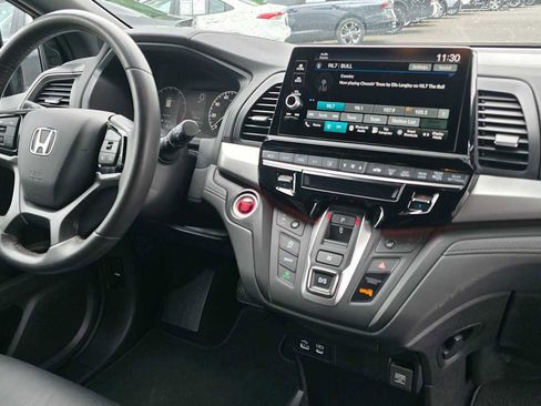 Used 2025 Honda Odyssey Sport-L image 11