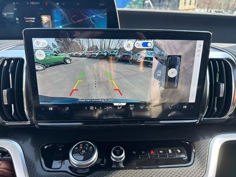 New 2026 Ford Expedition Platinum image 18