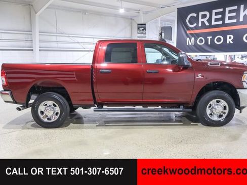 Used 2024 RAM 2500 Tradesman w/ Chrome Appearance Group AWD/4WD image 7