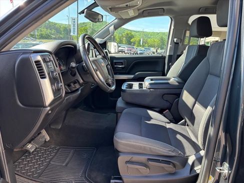 Used 2019 Chevrolet Silverado 1500 LT AWD/4WD image 9