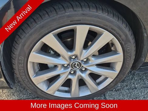 Used 2023 MAZDA MAZDA3 s FWD image 7